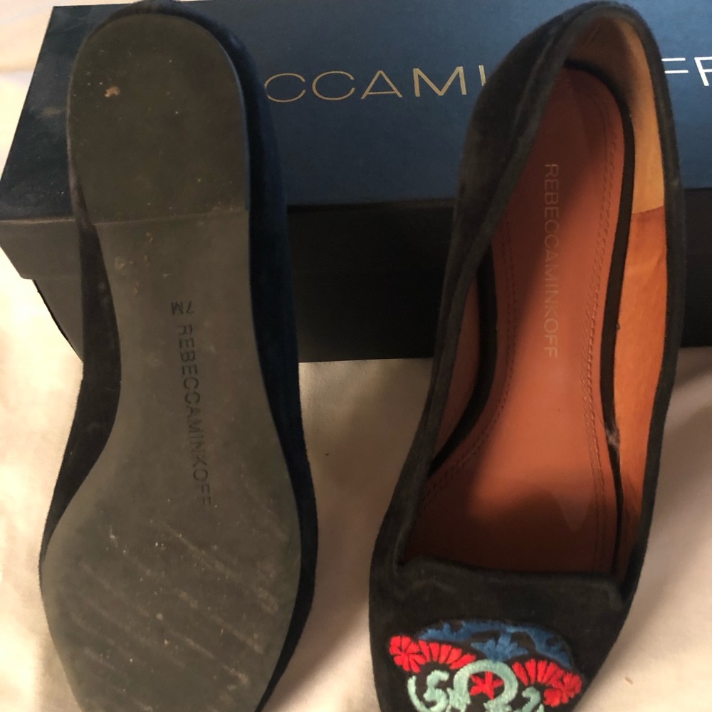 Rebecca Minkoff black suede flats with Aries symbol. GUC